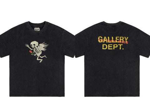 Minimal Logo Streetwear T-Shirt