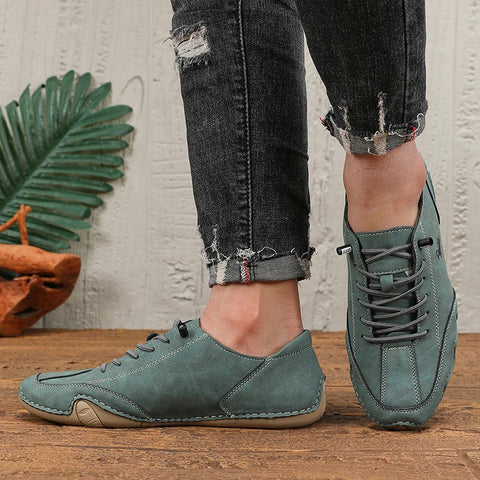 Comfortable Men's Shoes for Casual Travel Outfits