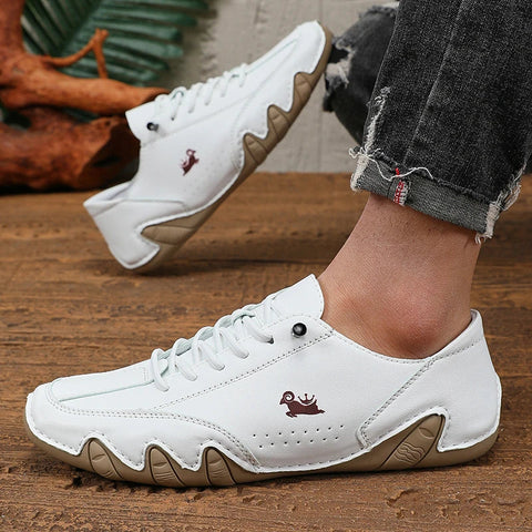 Comfortable Men's Shoes for Casual Travel Outfits