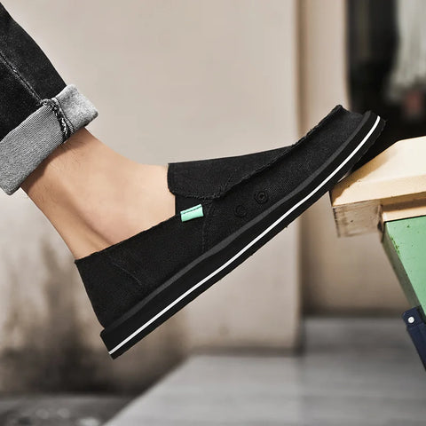 Men's Comfortable Shoes for Travel and Leisure